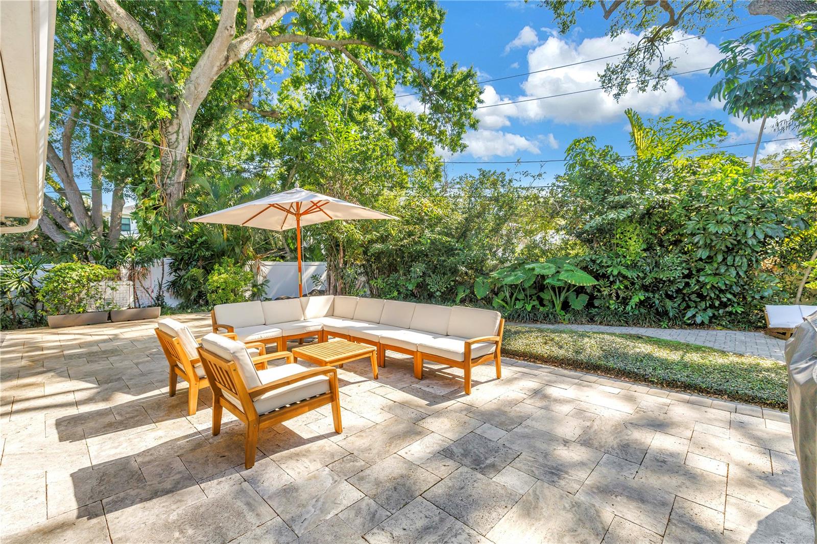 SNELL ISLE BRIGHTWATERS SEC 1 REP - Residential