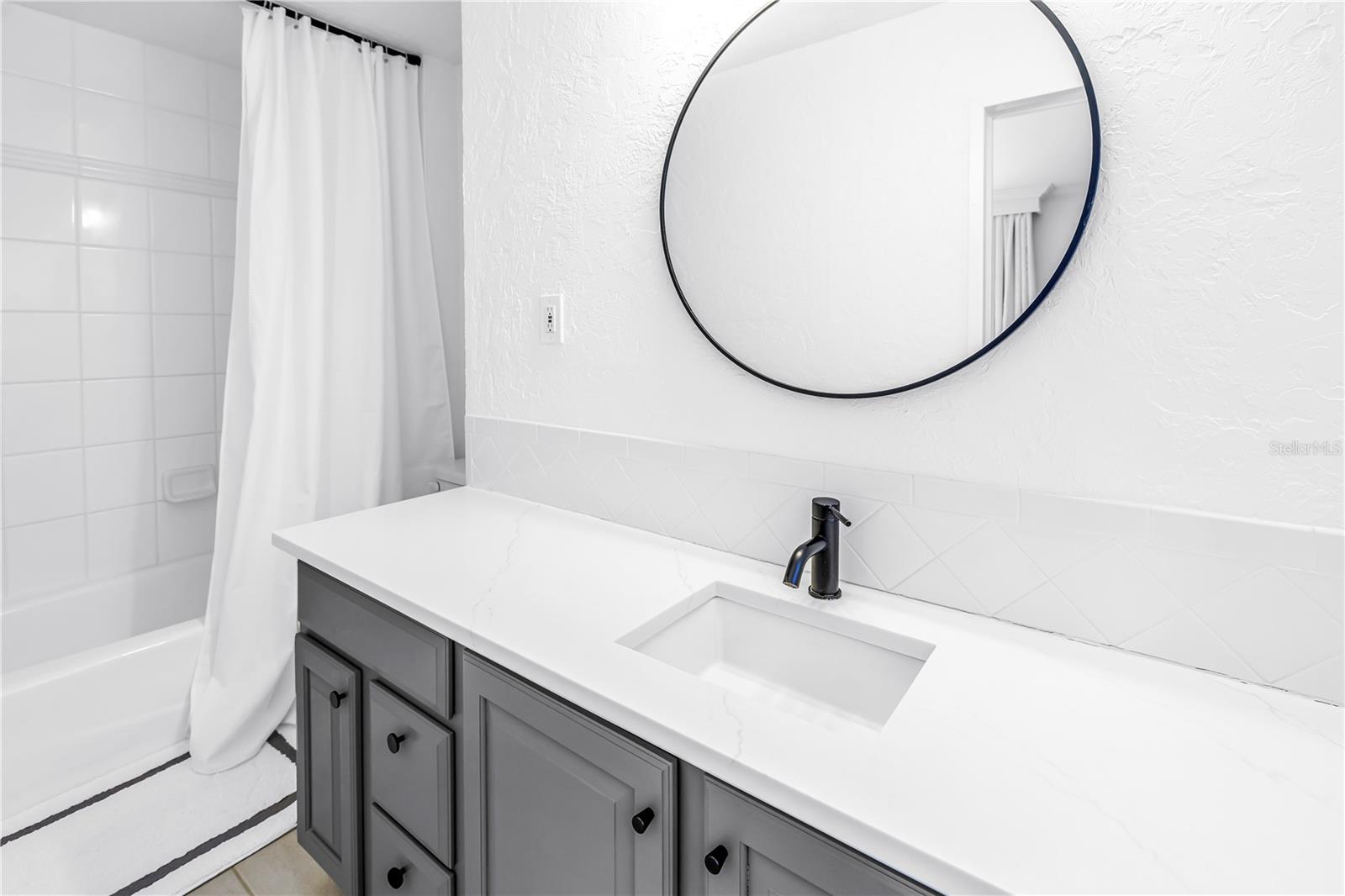 SNELL ISLE BRIGHTWATERS SEC 1 REP - Residential