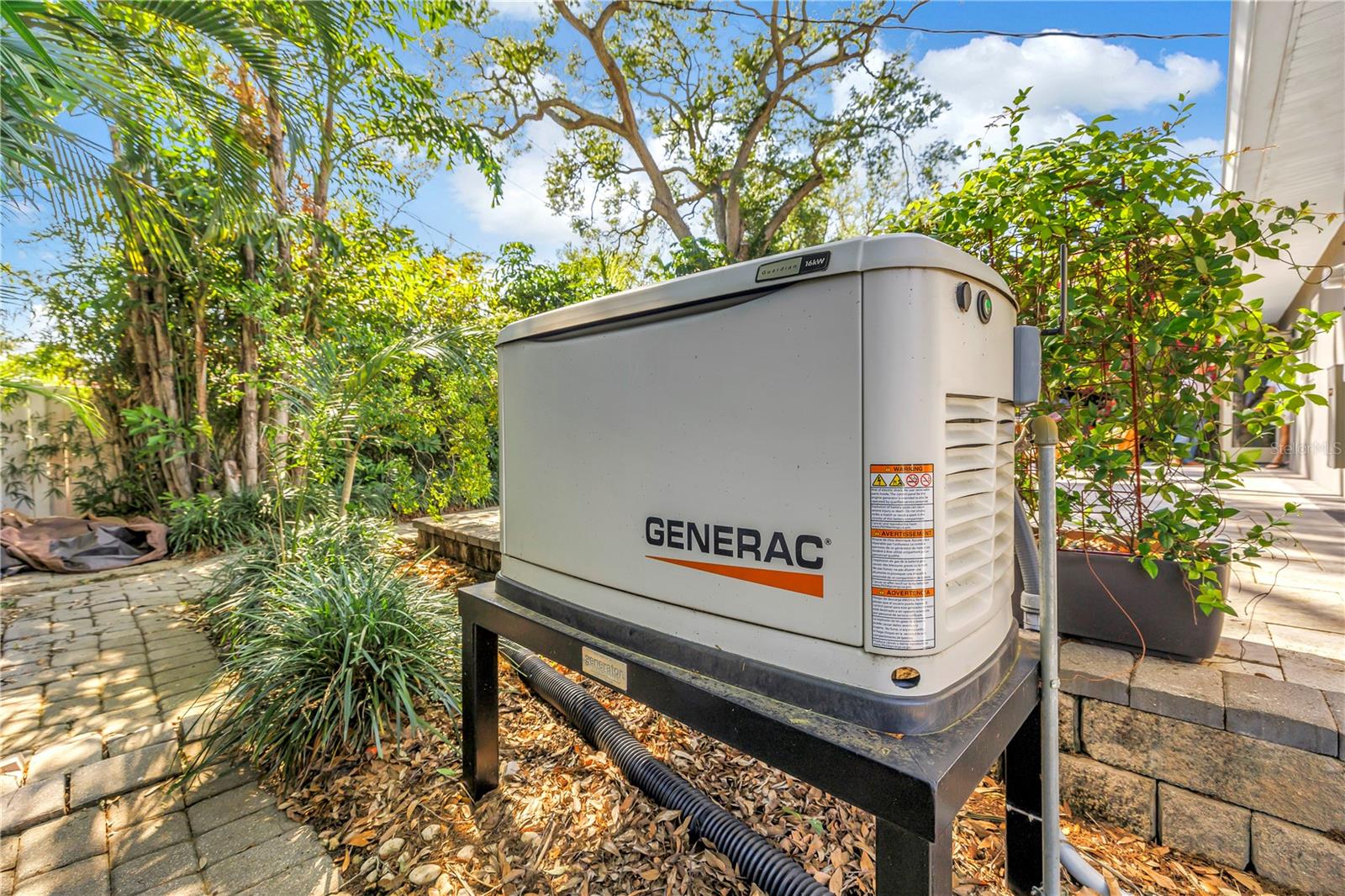 SNELL ISLE BRIGHTWATERS SEC 1 REP - Residential