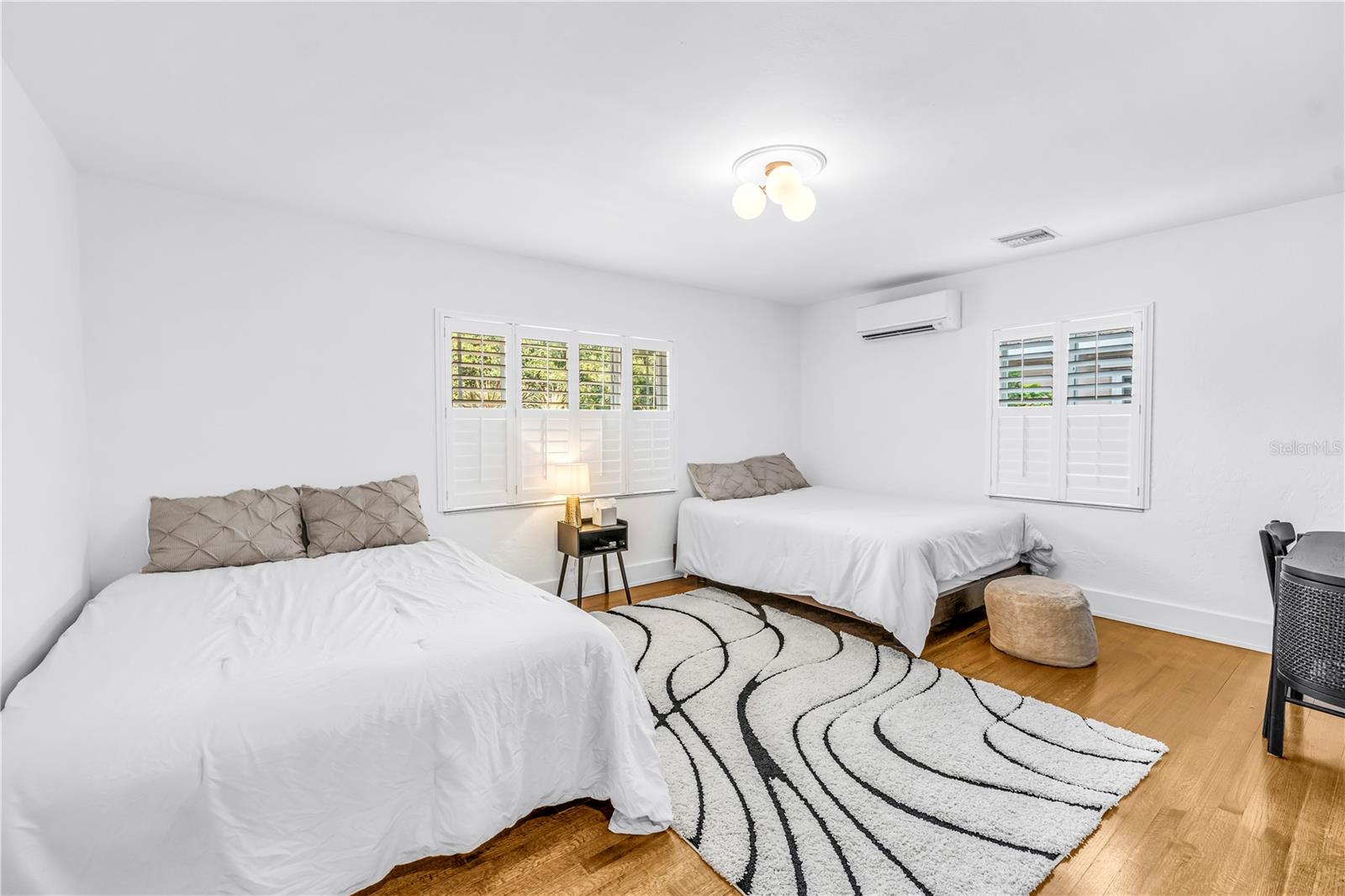 SNELL ISLE BRIGHTWATERS SEC 1 REP - Residential