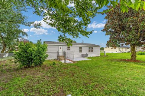 A home in SUMMERFIELD