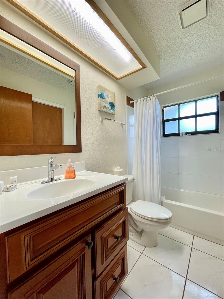 STONEHEDGE - Residential Lease