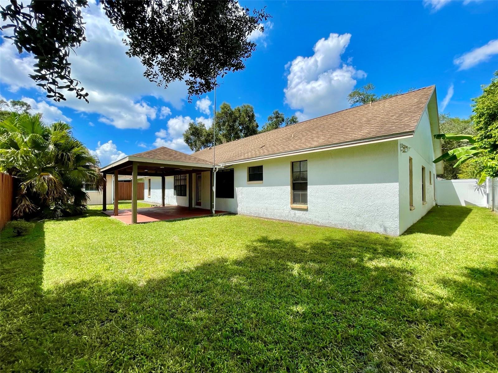 STONEHEDGE - Residential Lease