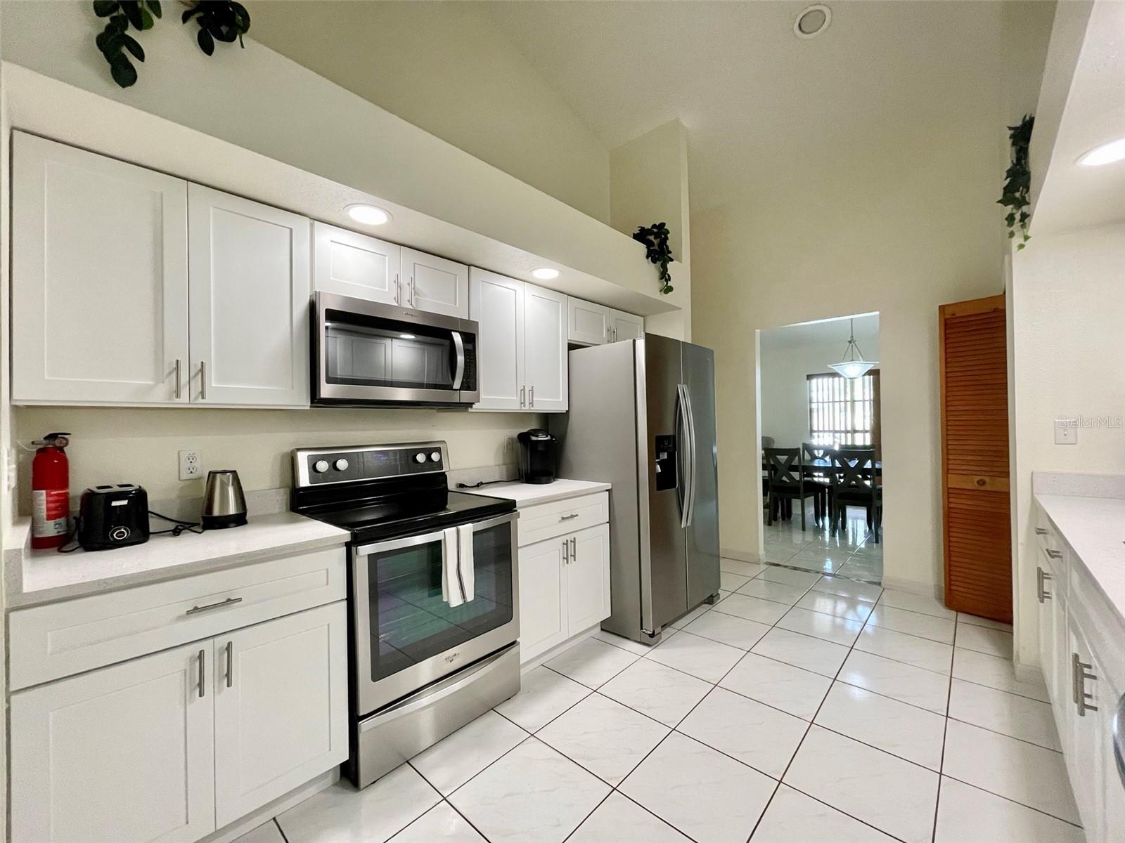 STONEHEDGE - Residential Lease