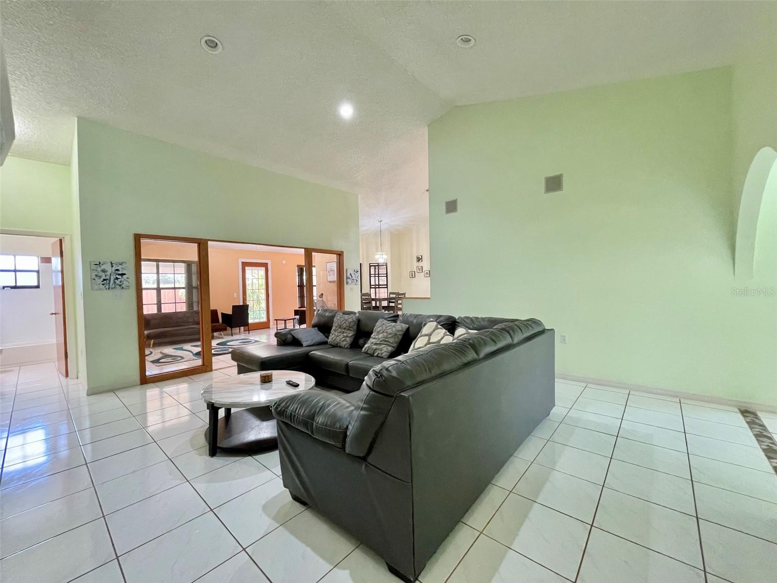 STONEHEDGE - Residential Lease