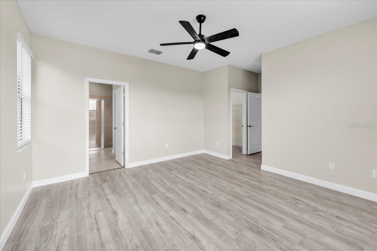 LORRAINE LAKES - Residential Lease