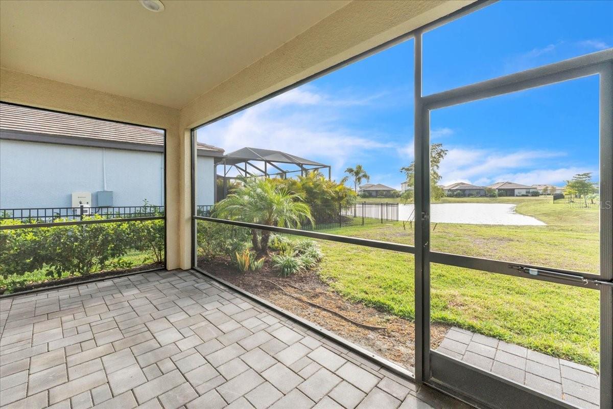 LORRAINE LAKES - Residential Lease