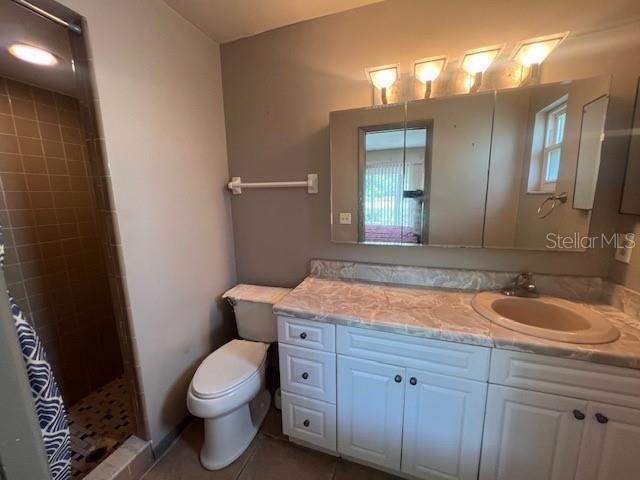 BUENAVENTURA LAKES UNIT 06 ADD 05 - Residential Lease