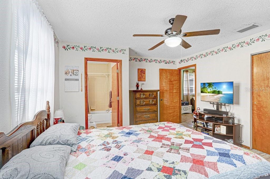 WORNS PARK - Residential Income