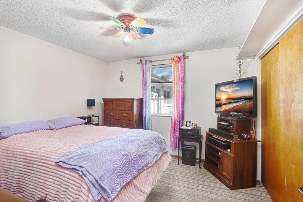 WORNS PARK - Residential Income