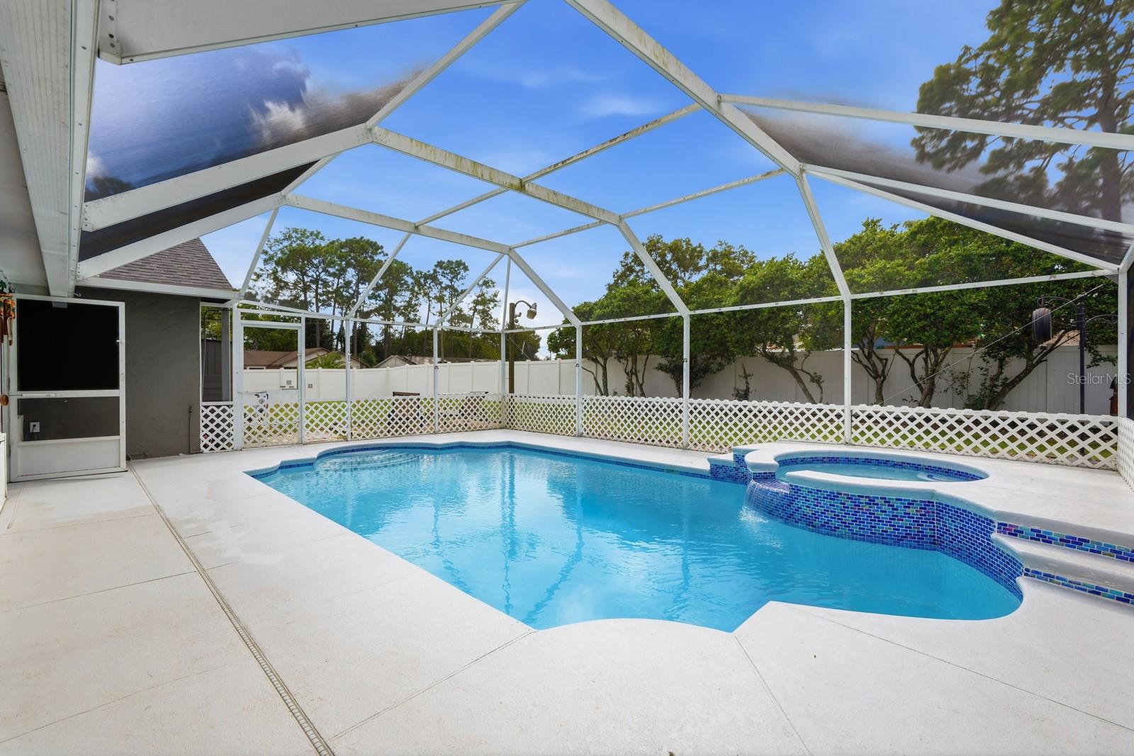 DELTONA LAKES UNIT 38 - Residential