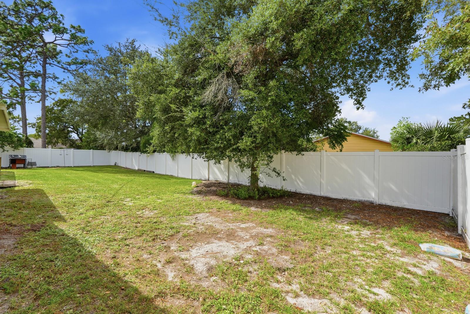 DELTONA LAKES UNIT 38 - Residential
