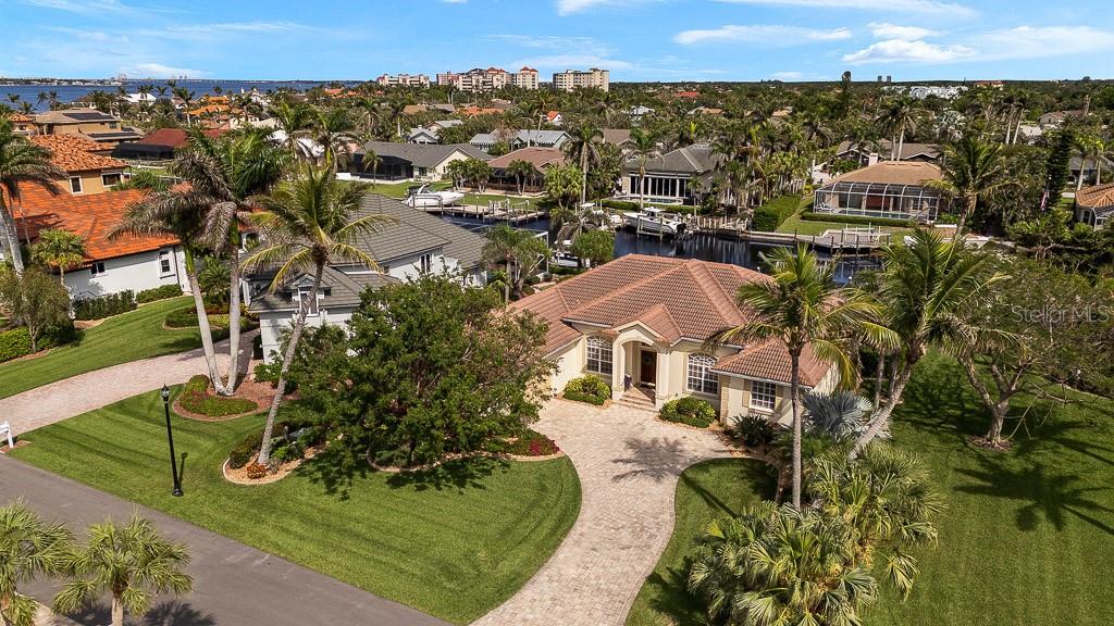 INTRACOASTAL HARBOUR - Residential