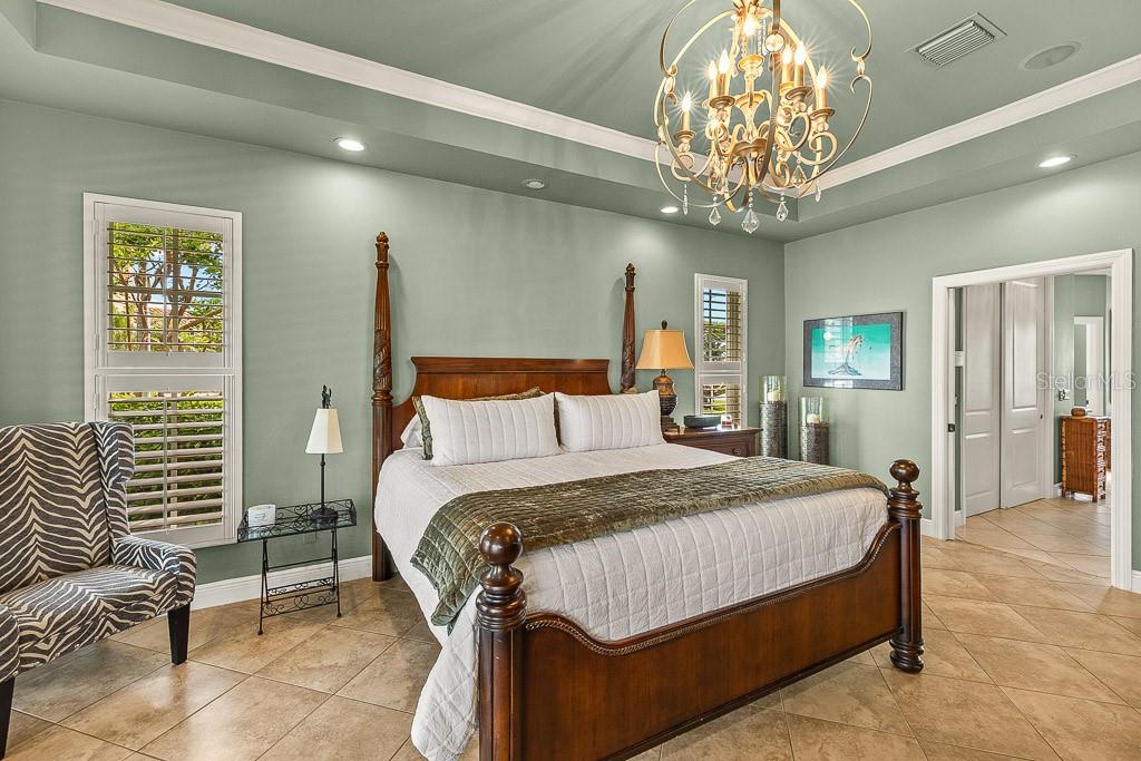 INTRACOASTAL HARBOUR - Residential