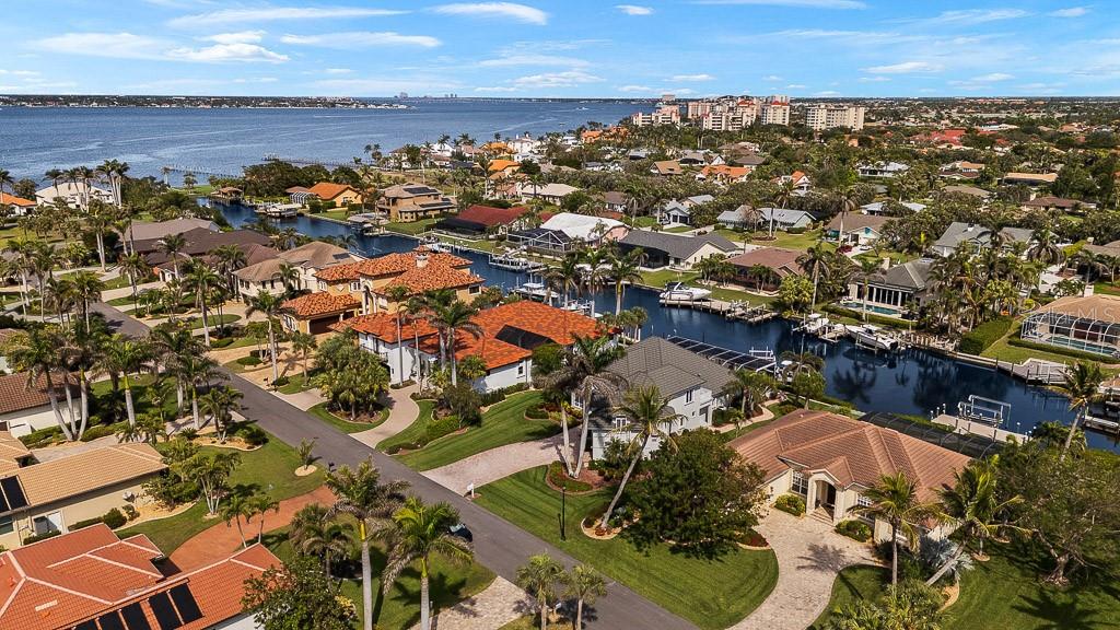 INTRACOASTAL HARBOUR - Residential