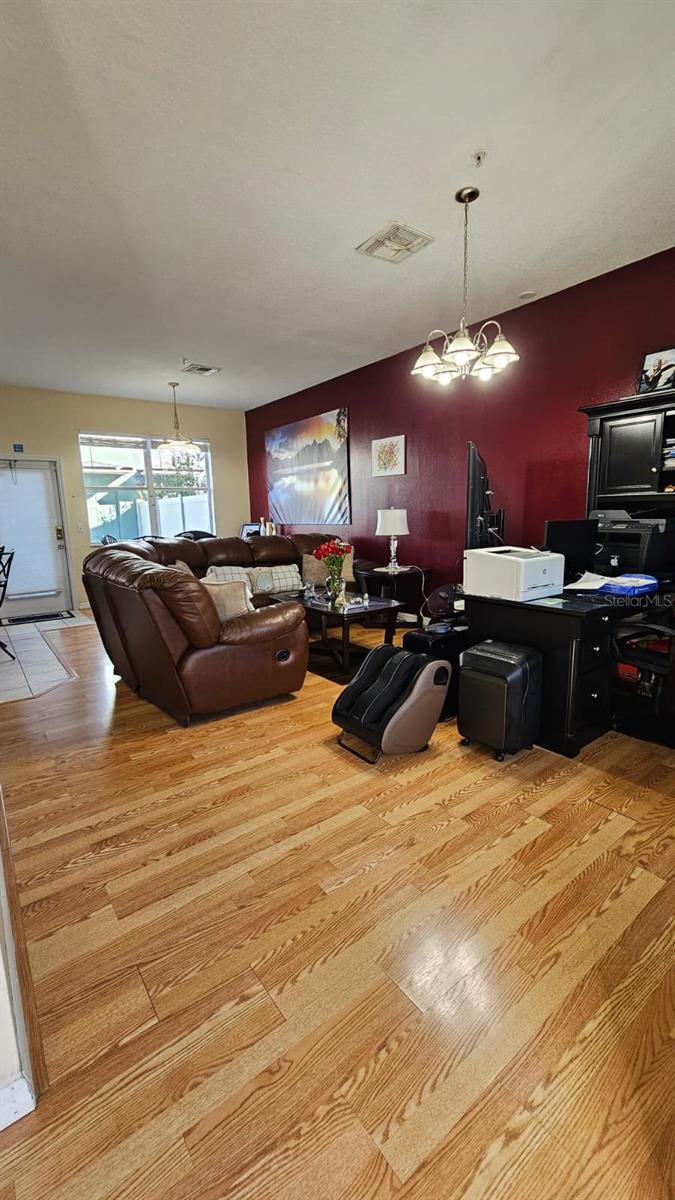 10193 RIDGEBLOOM AVENUE