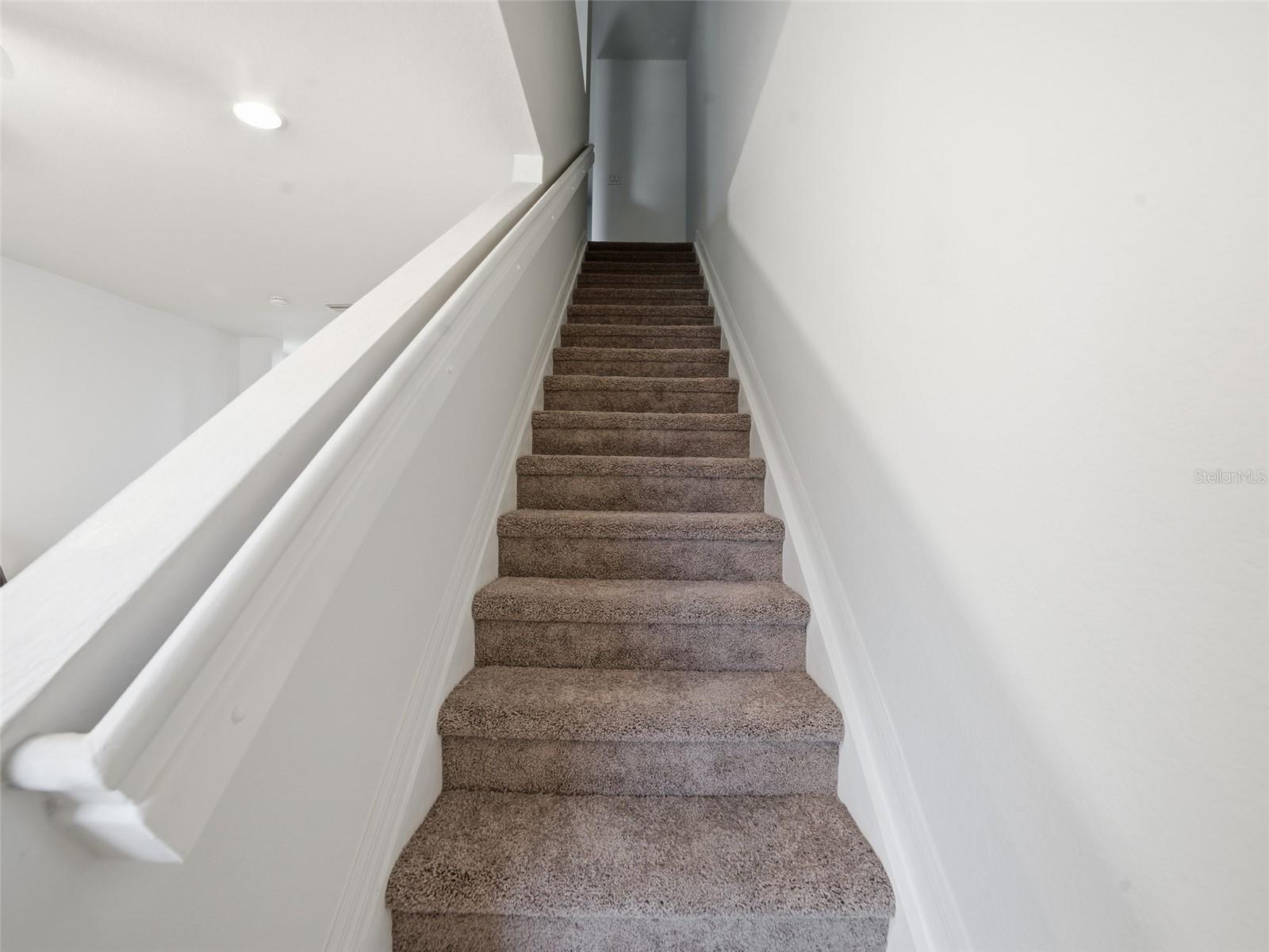 RIVERCREST TWNHMS WEST PHAS - Residential