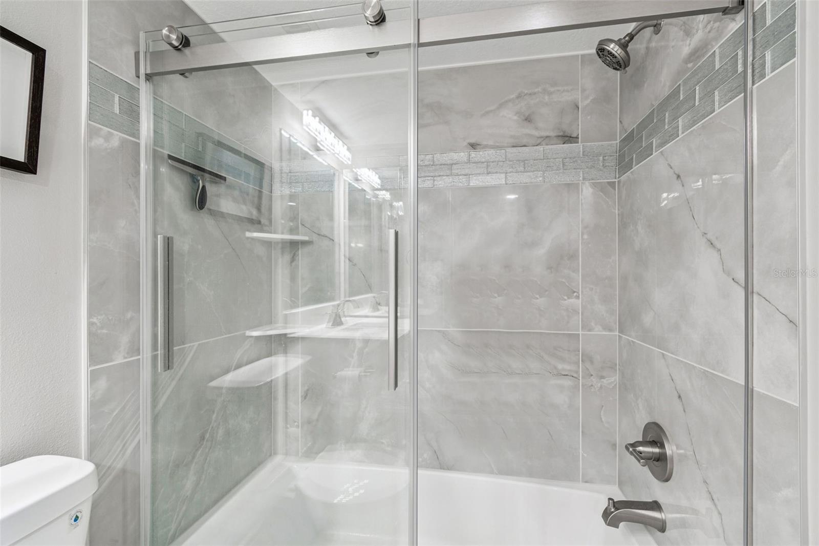 BAHIA DEL MAR IV - Residential