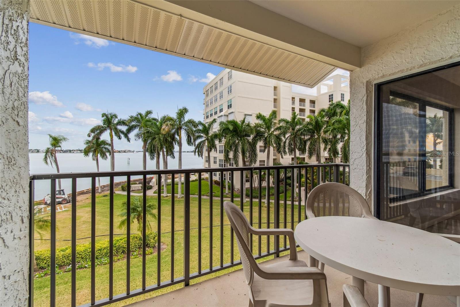 BAHIA DEL MAR IV - Residential