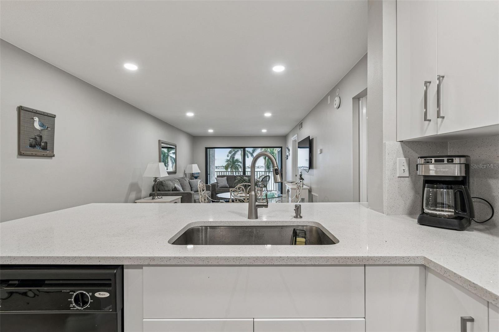 BAHIA DEL MAR IV - Residential