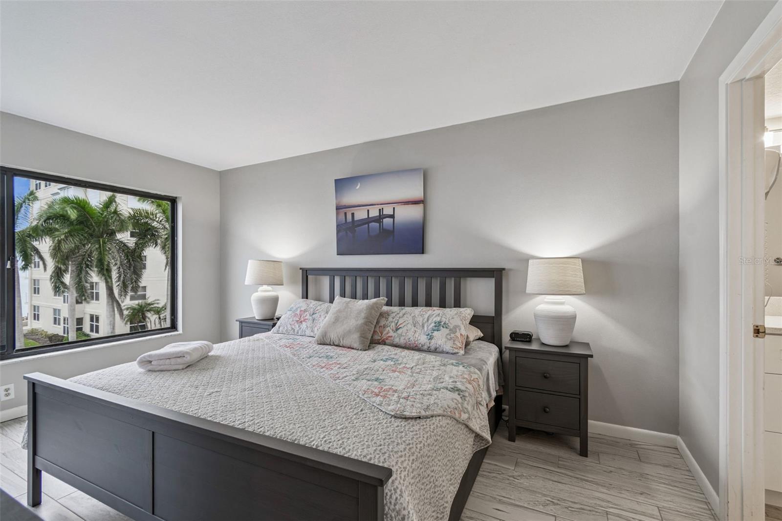 BAHIA DEL MAR IV - Residential