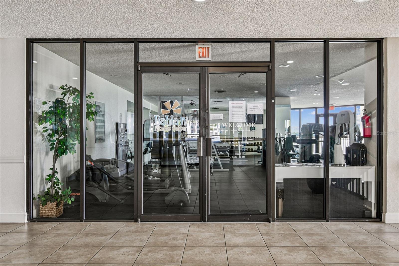 BAHIA DEL MAR IV - Residential