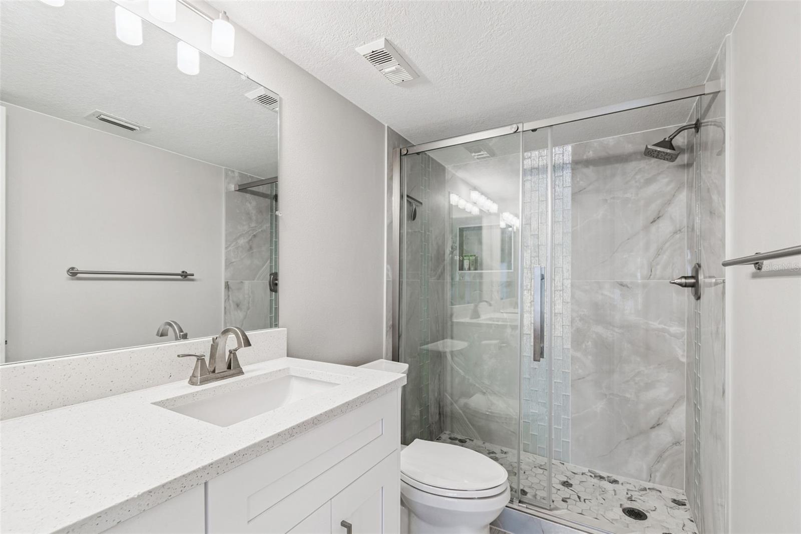 BAHIA DEL MAR IV - Residential