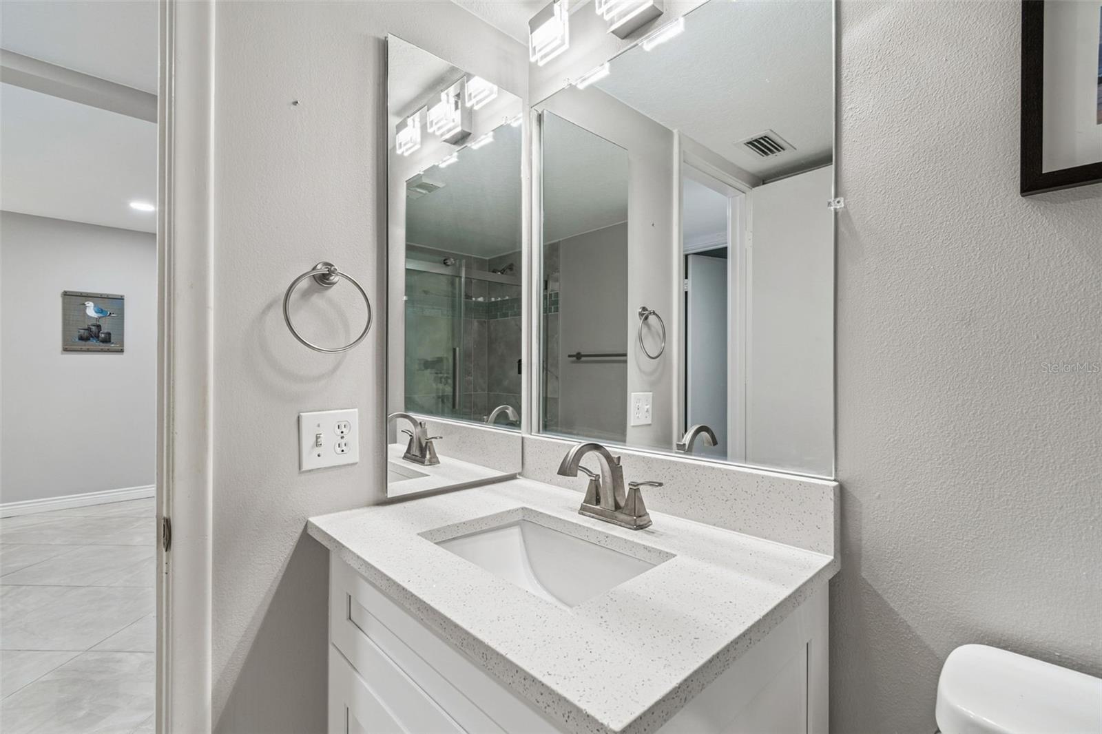 BAHIA DEL MAR IV - Residential