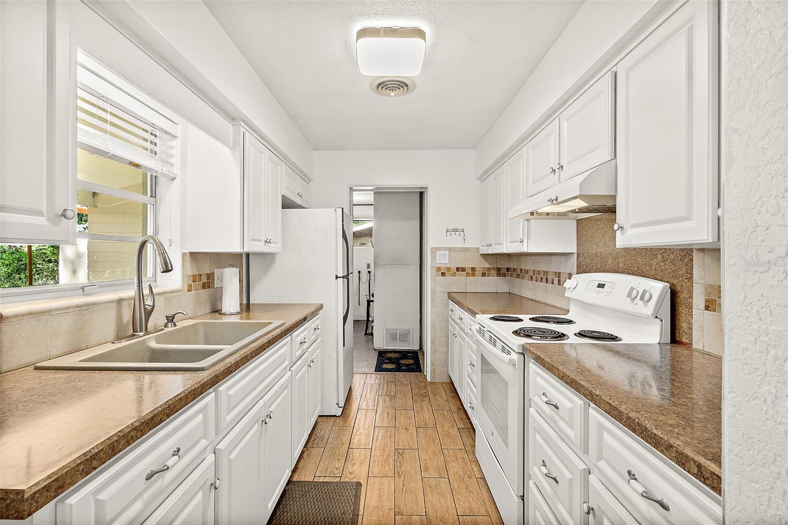 FLORIDA SHORES - Residential