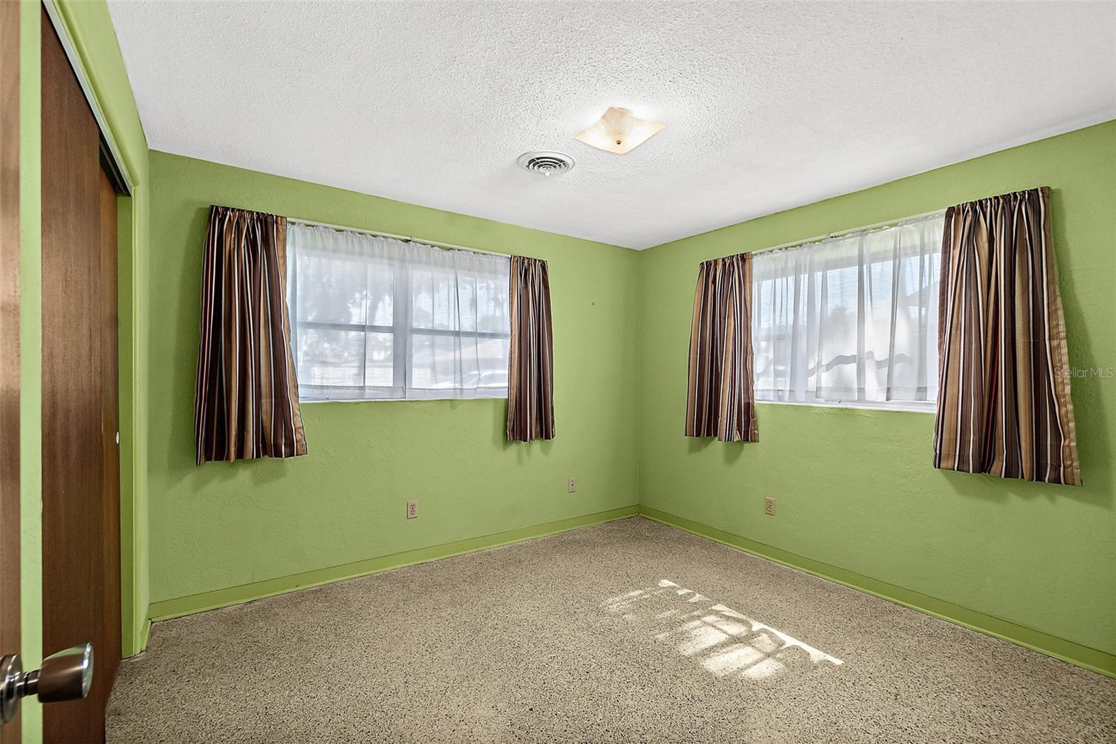 FLORIDA SHORES - Residential