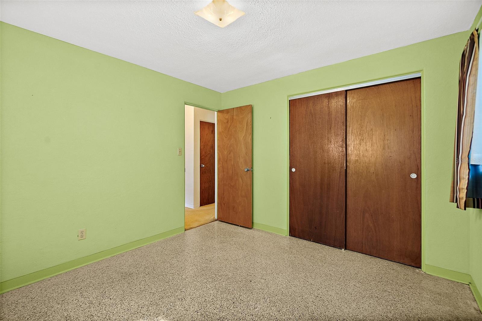 FLORIDA SHORES - Residential