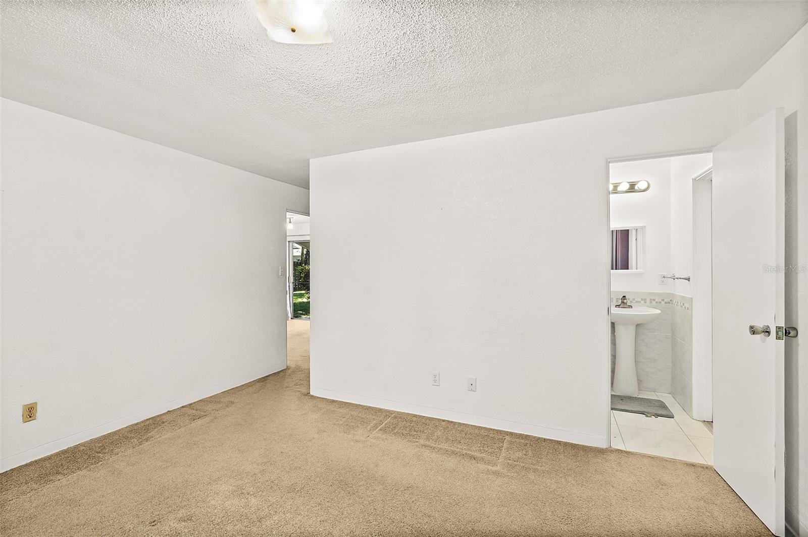 FLORIDA SHORES - Residential