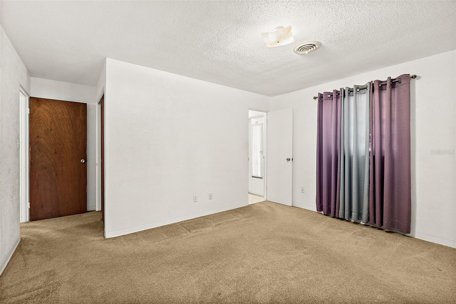 FLORIDA SHORES - Residential