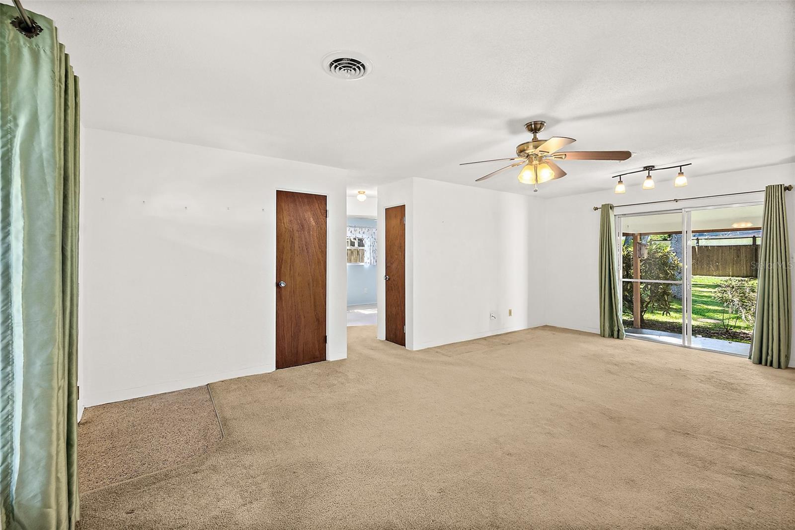 FLORIDA SHORES - Residential