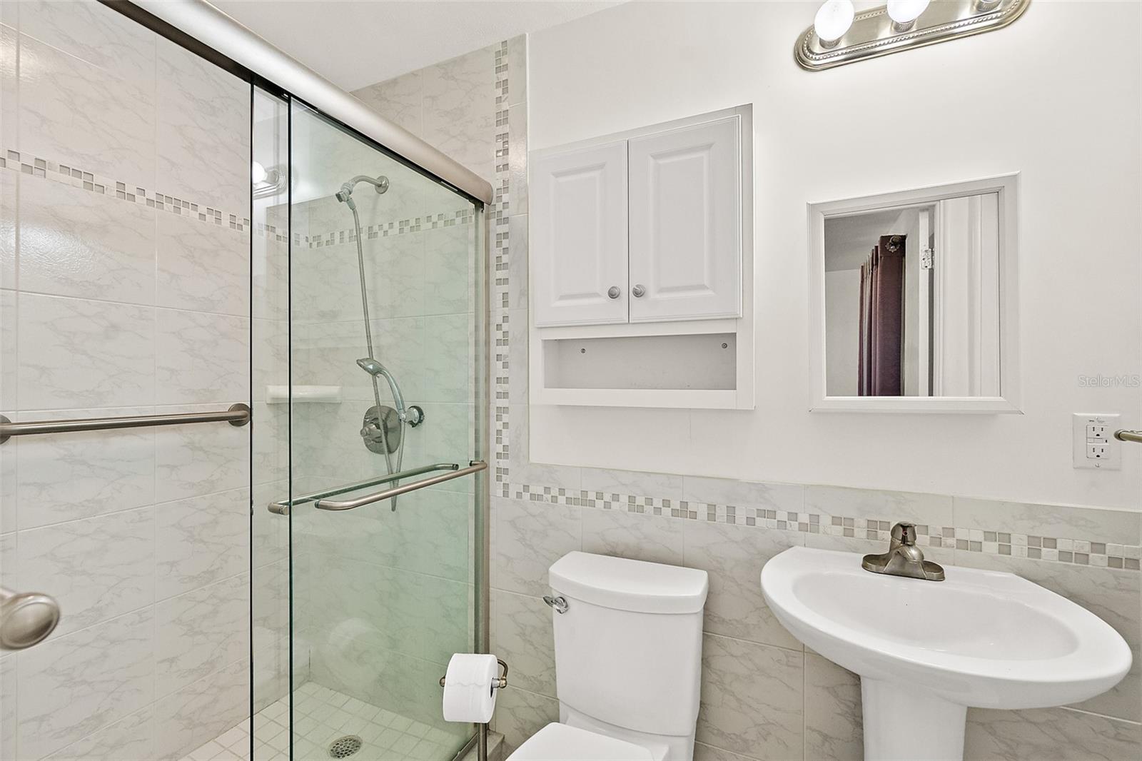 FLORIDA SHORES - Residential