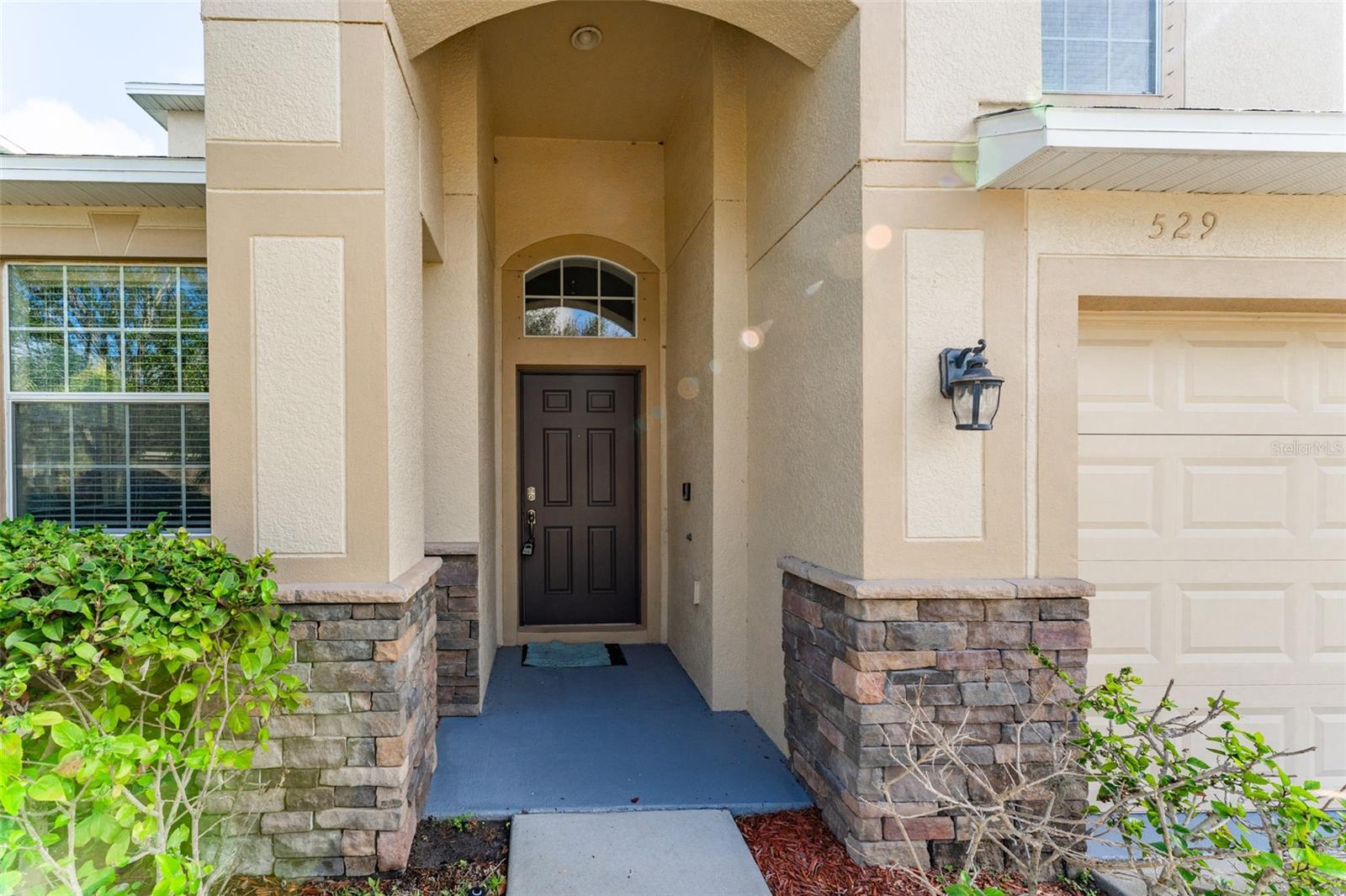 529 VISTA RIDGE DR