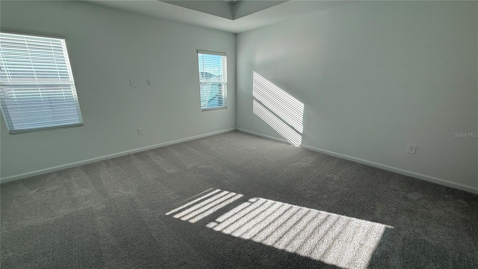 WELLNESS RIDGE PHASE 3 PB 85 PG 28-38 LOT 998 ORB - Residential Lease