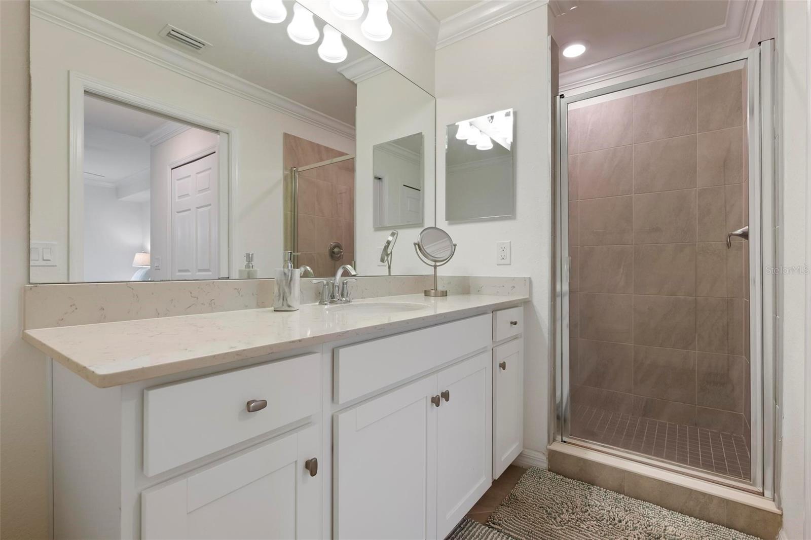 TERRACE V AT LAKEWOOD NATIONAL PH II - Residential