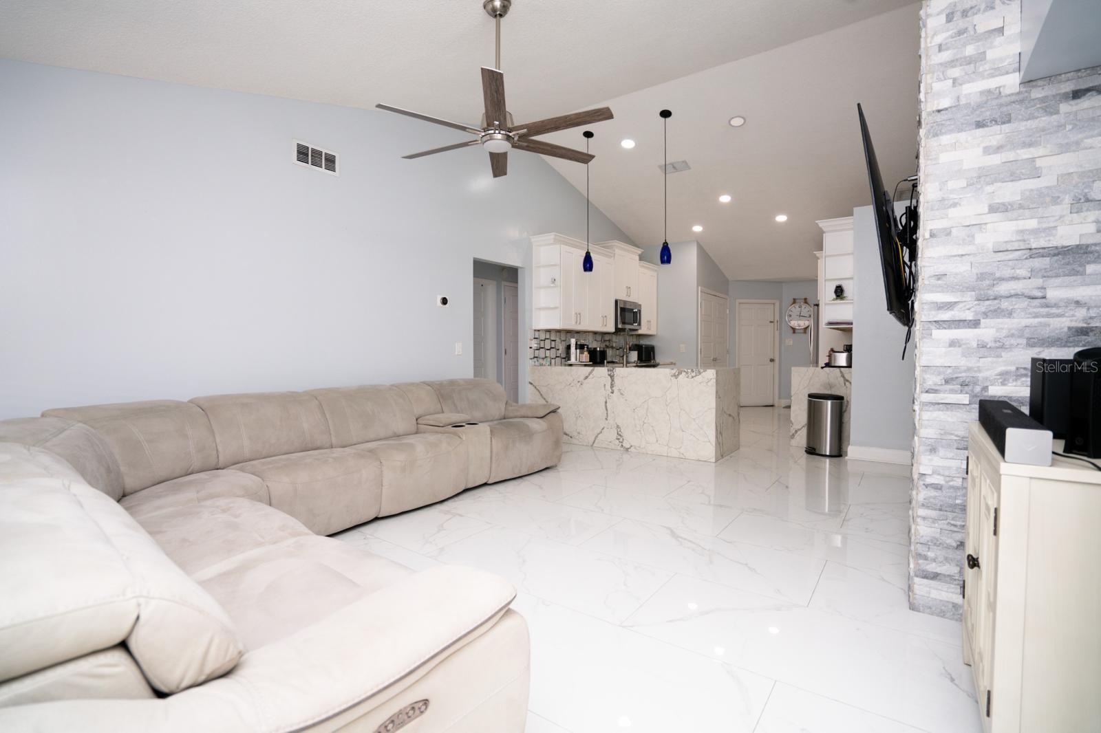 6502 YELLOWHAMMER AVENUE