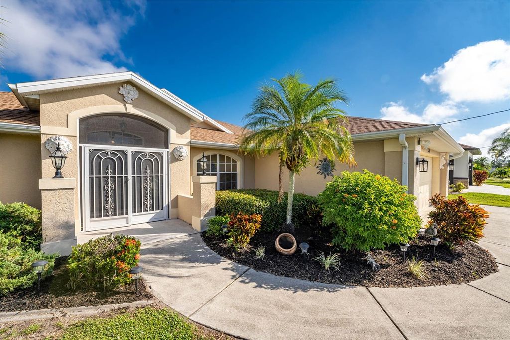 Photo of 35 Sportsman Place, Rotonda West, FL 33947 (MLS # D6144277)