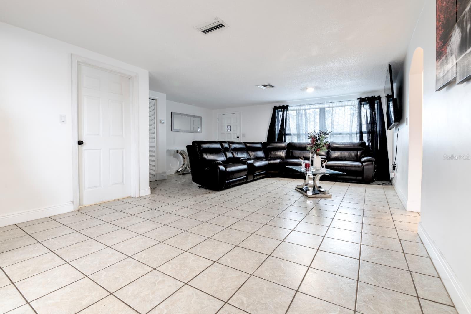 HOLIDAY LAKE ESTATES - Residential