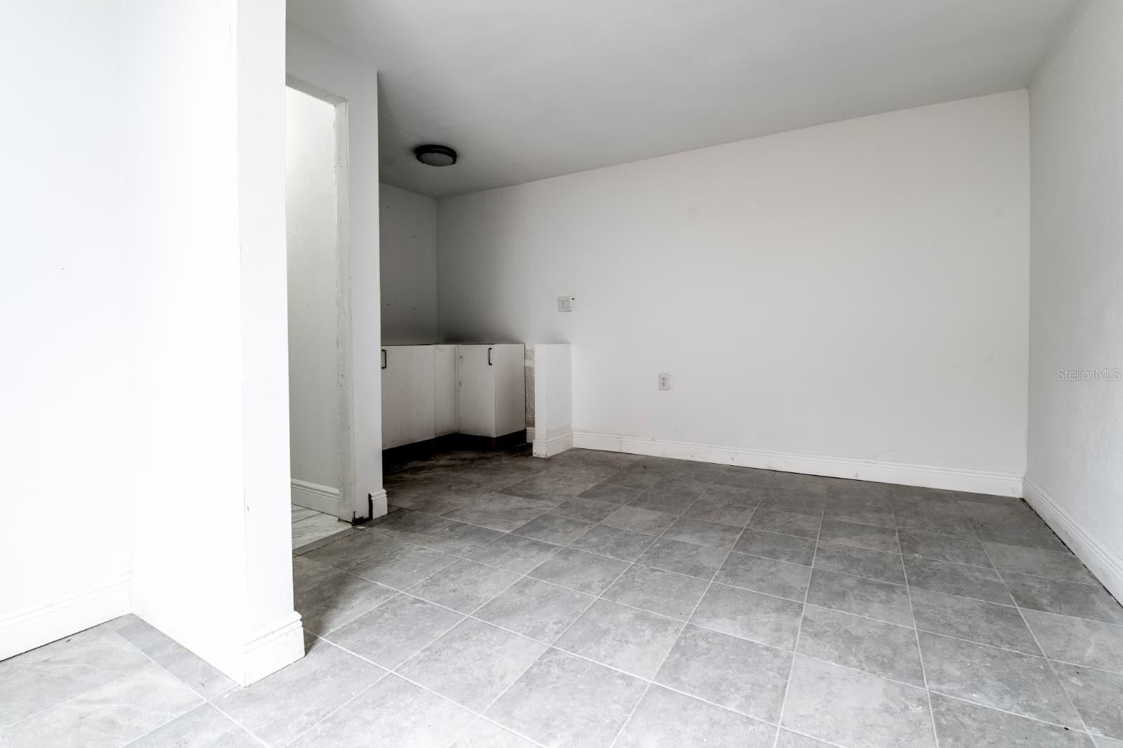 HOLIDAY LAKE ESTATES - Residential