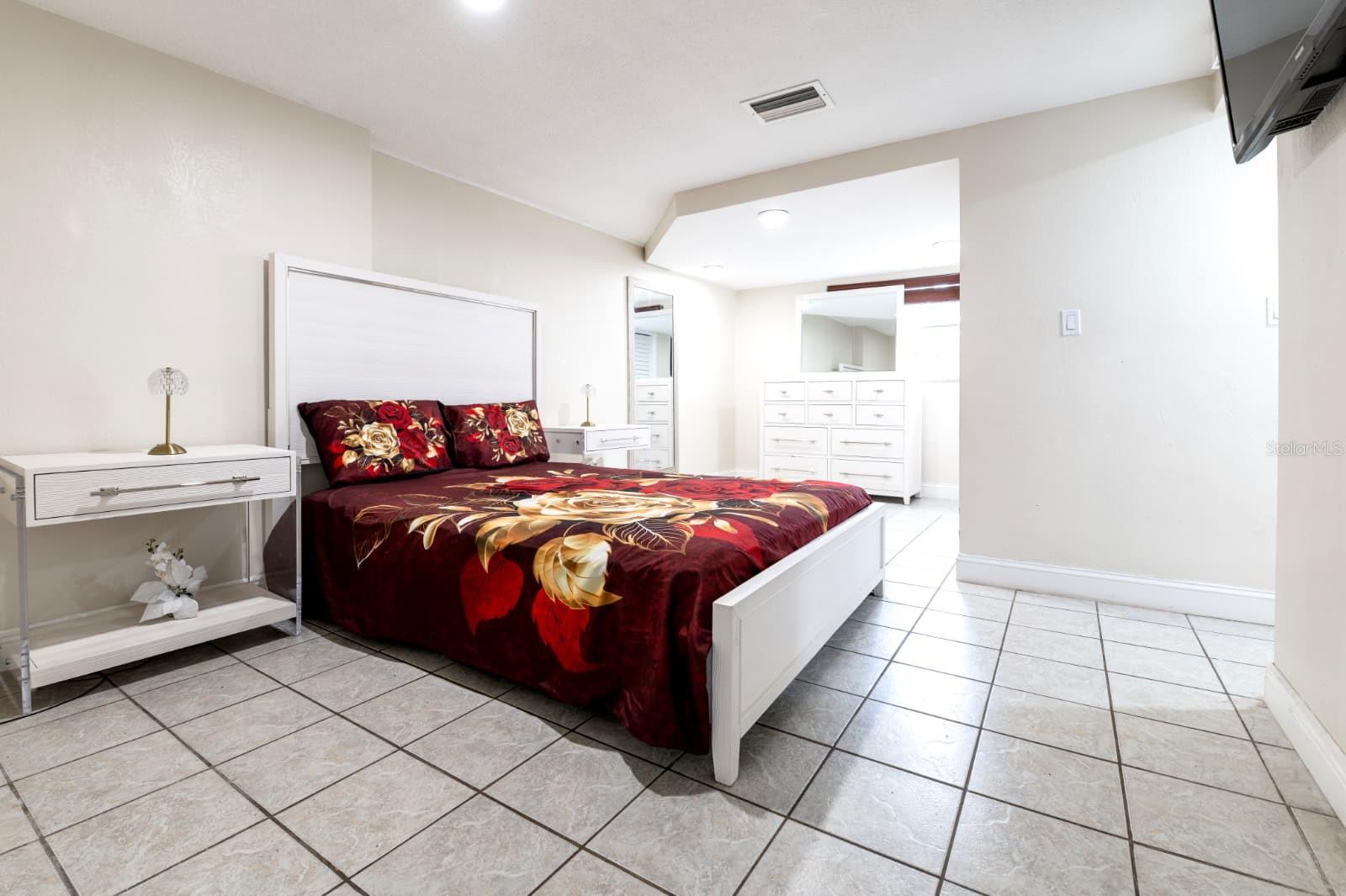 HOLIDAY LAKE ESTATES - Residential