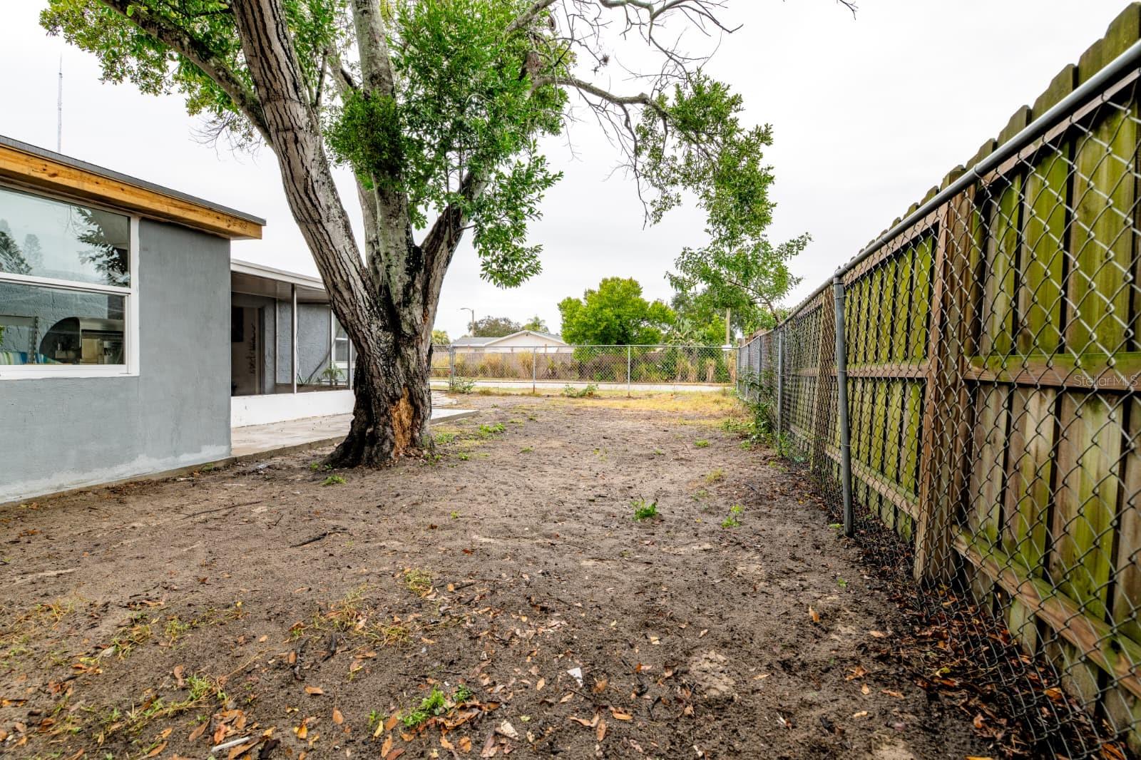 HOLIDAY LAKE ESTATES - Residential