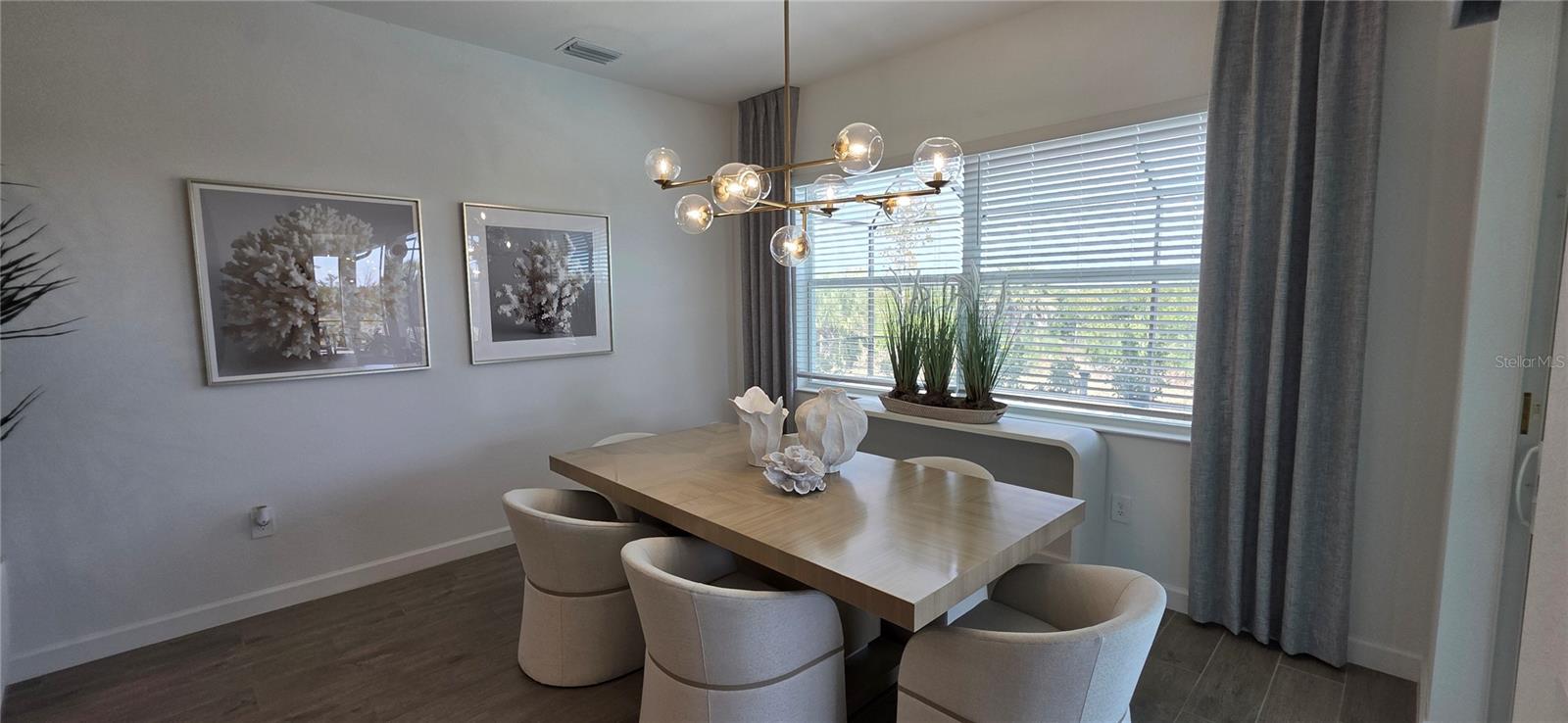 HARBOR EAST - Residential