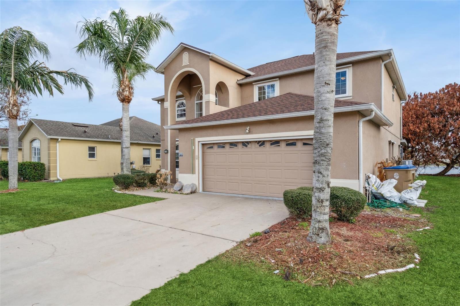 BANYAN COVE/CYPRESS WOODS - Residential