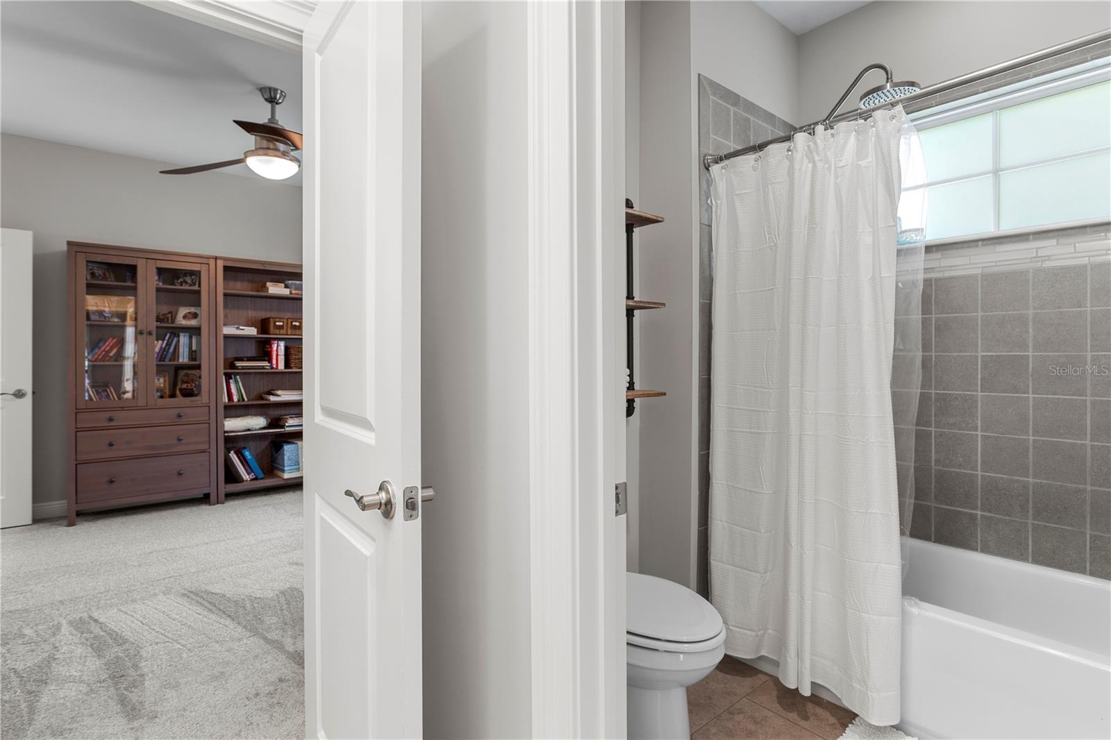 PRESERVE AT FISHHAWK RANCH - Residential