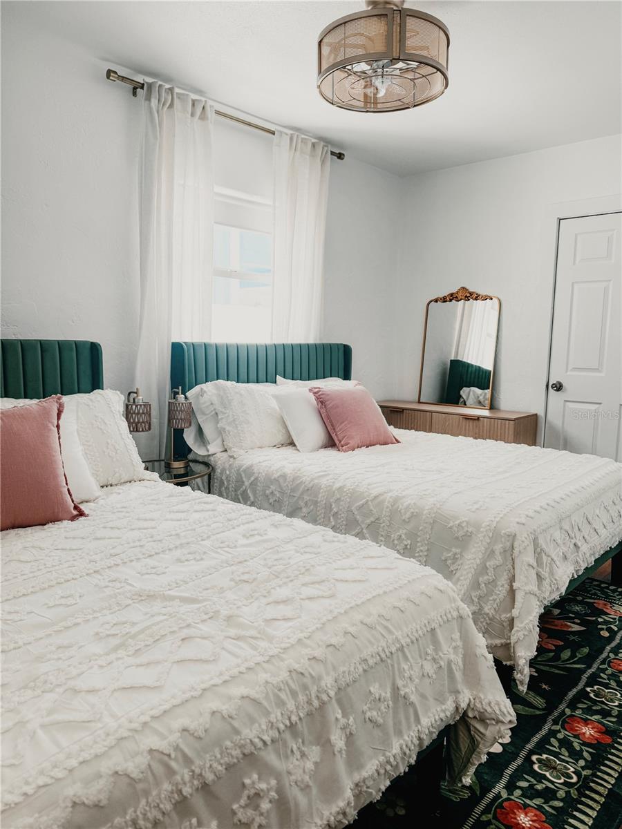 MOREY BEACH - Residential