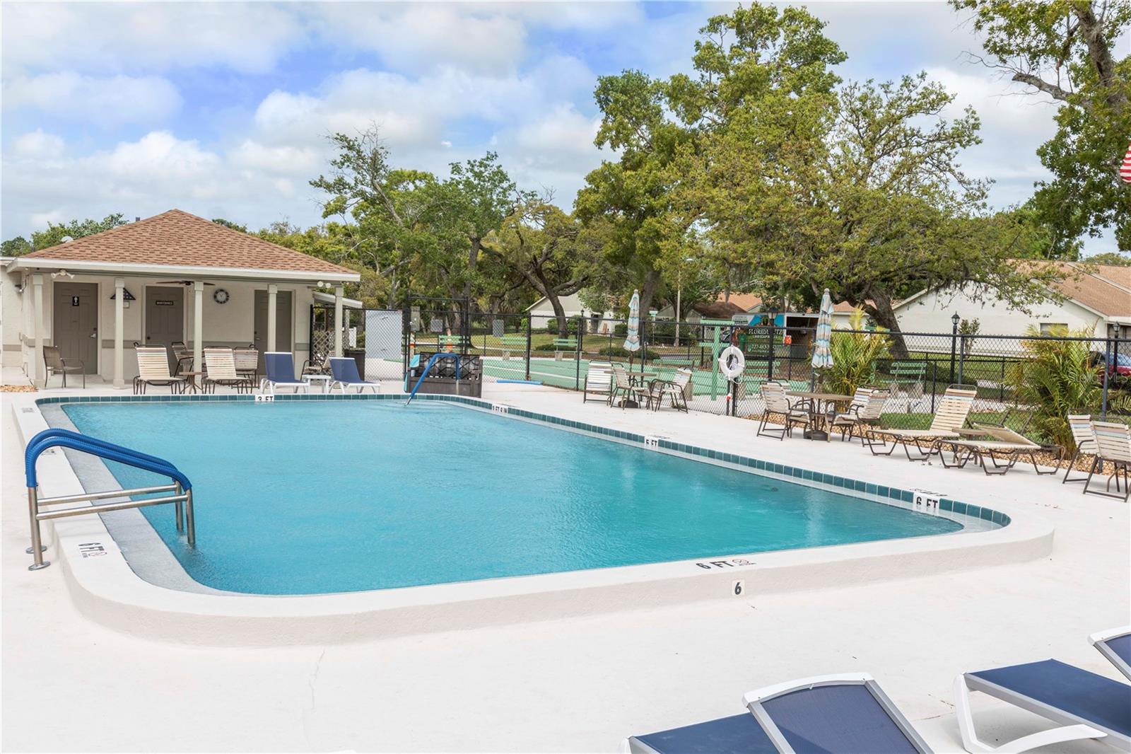 FORESTWOOD - Residential