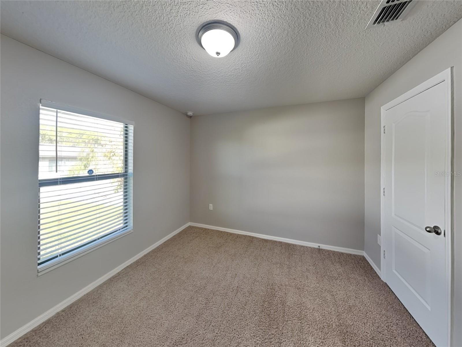 DELTONA LAKES UNIT 34 - Residential Lease